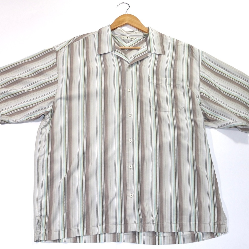 Men’s Tommy Bahama Silk Striped  Collared Shirt